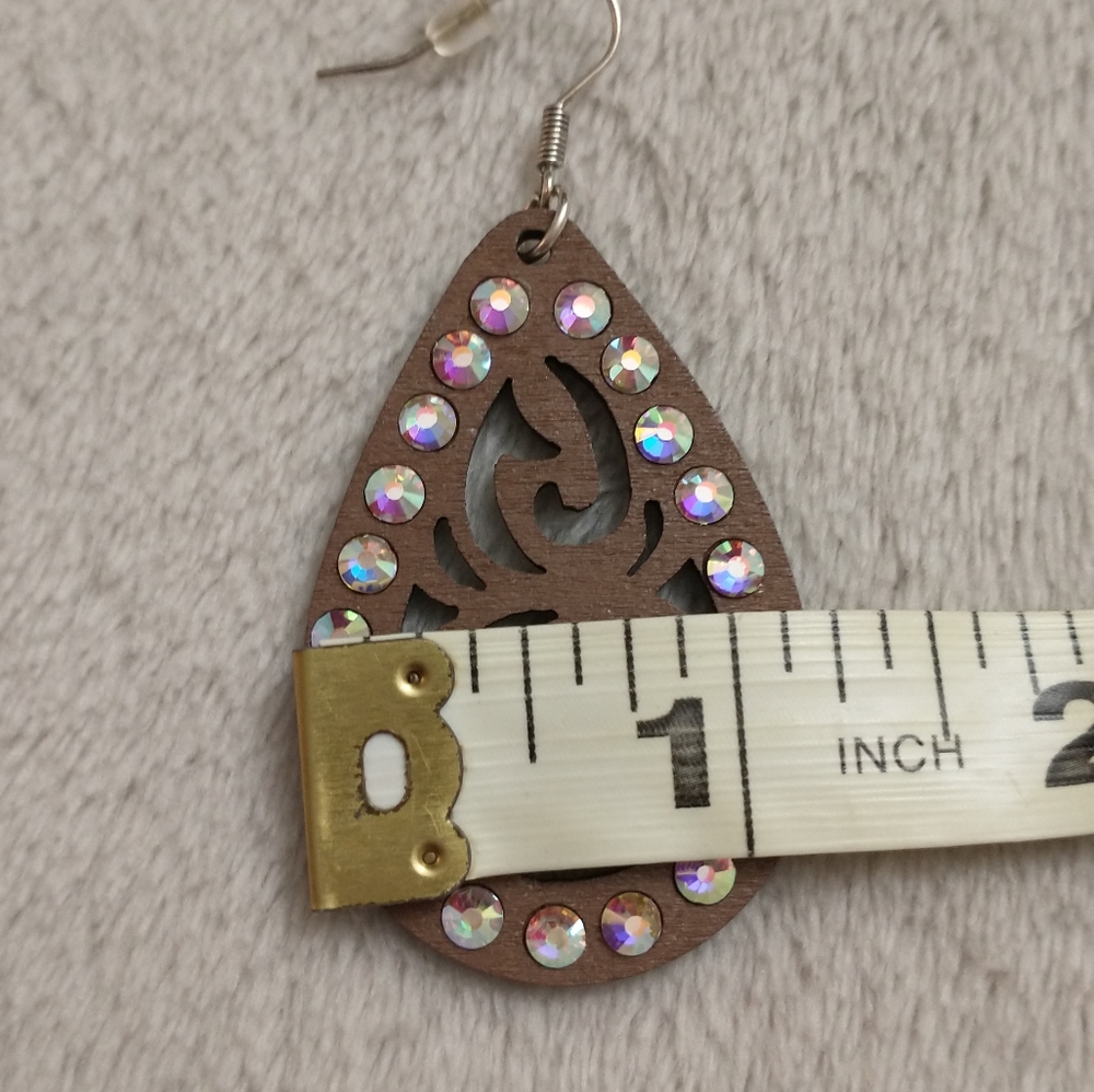 Earrings - Picture 4 of 4